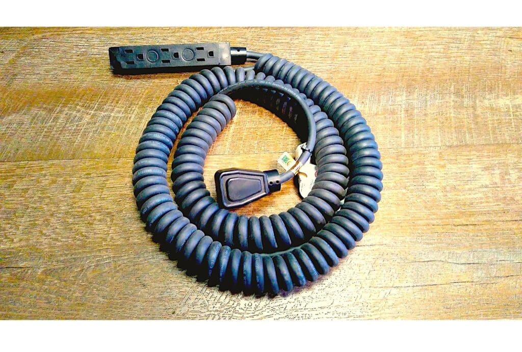 Coiled Power Supply Cord with Molded Plugs (Coiled Extension Cord)