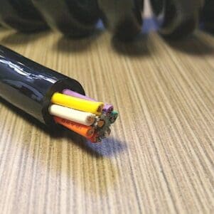 Exposed multi-core cable with colorful wires